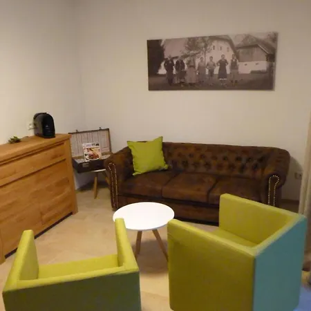 Traunstein By Interhome דירה *