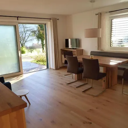 Traunstein By Interhome * אלטמונסטר